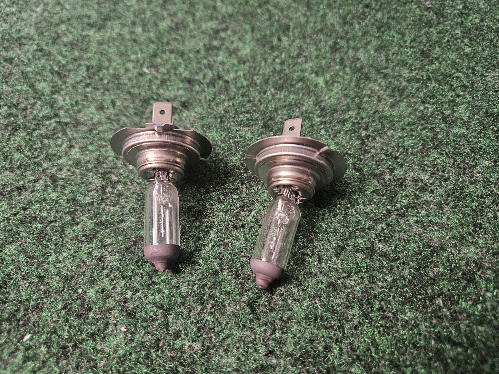 2x New OEM Philips 12972 H7 55W Light Lamp Bulbs Bulb Set 4M1