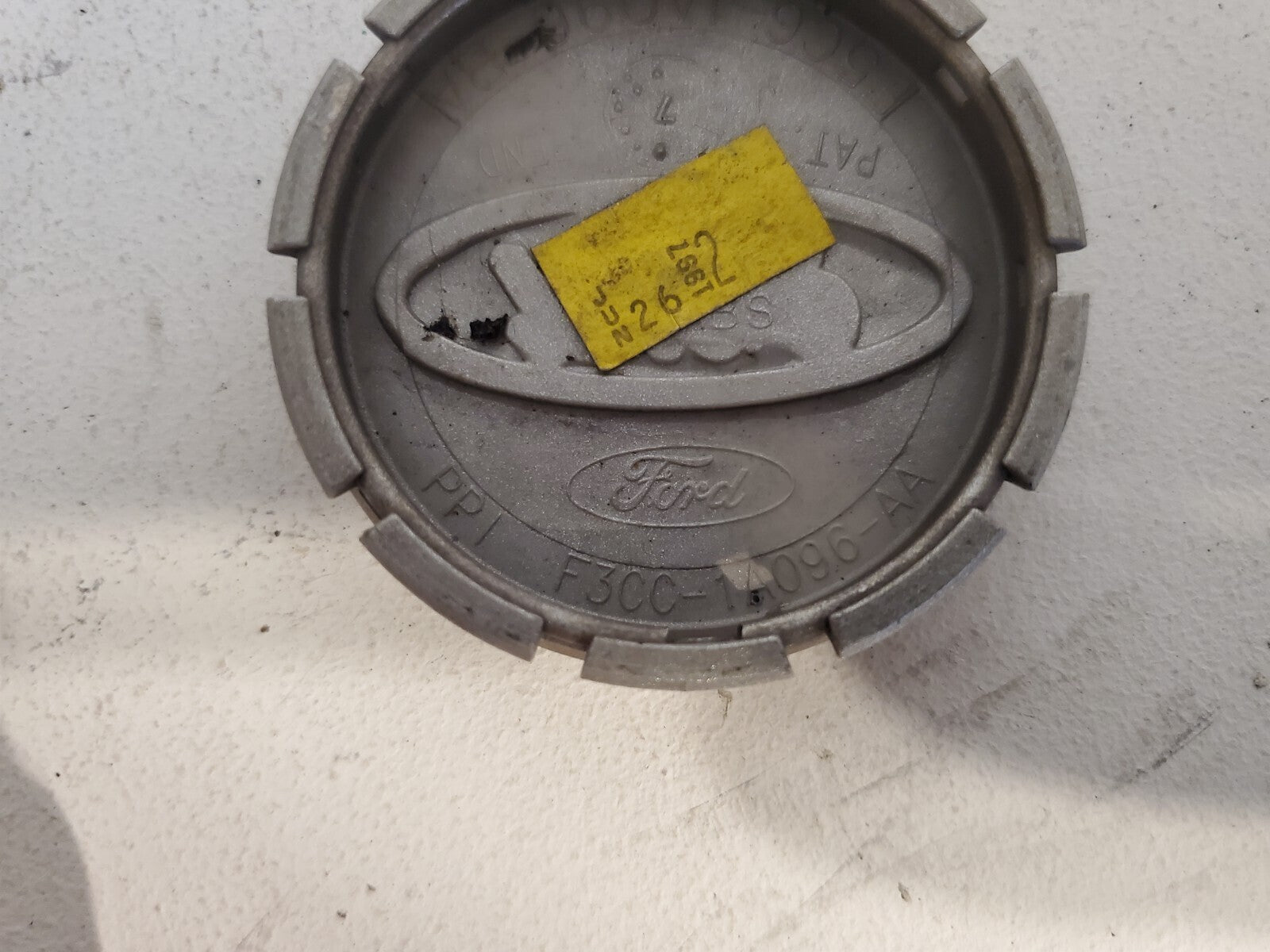 1993-1996 Ford Escort Tracer OEM Original Chrome Center Cap F3CC-1A096-AA 5L3