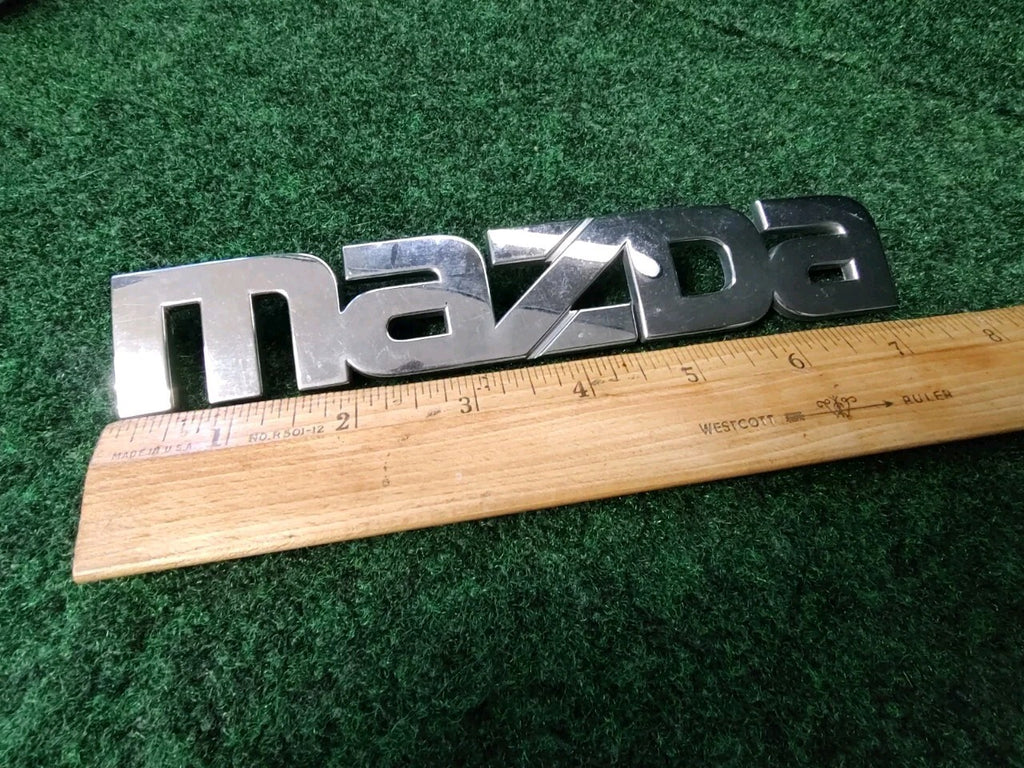 2000-2006 Mazda MPV Rear Emblem Name Plate Emblem LC62-51710 5S6