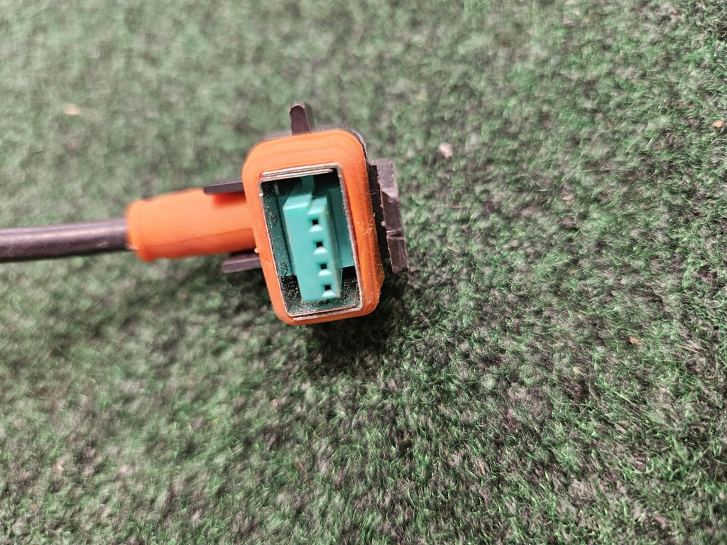 Xenon Ballast Lamp Bulb Wire Cord OEM Cable Plug Wiring  Connector  6M1