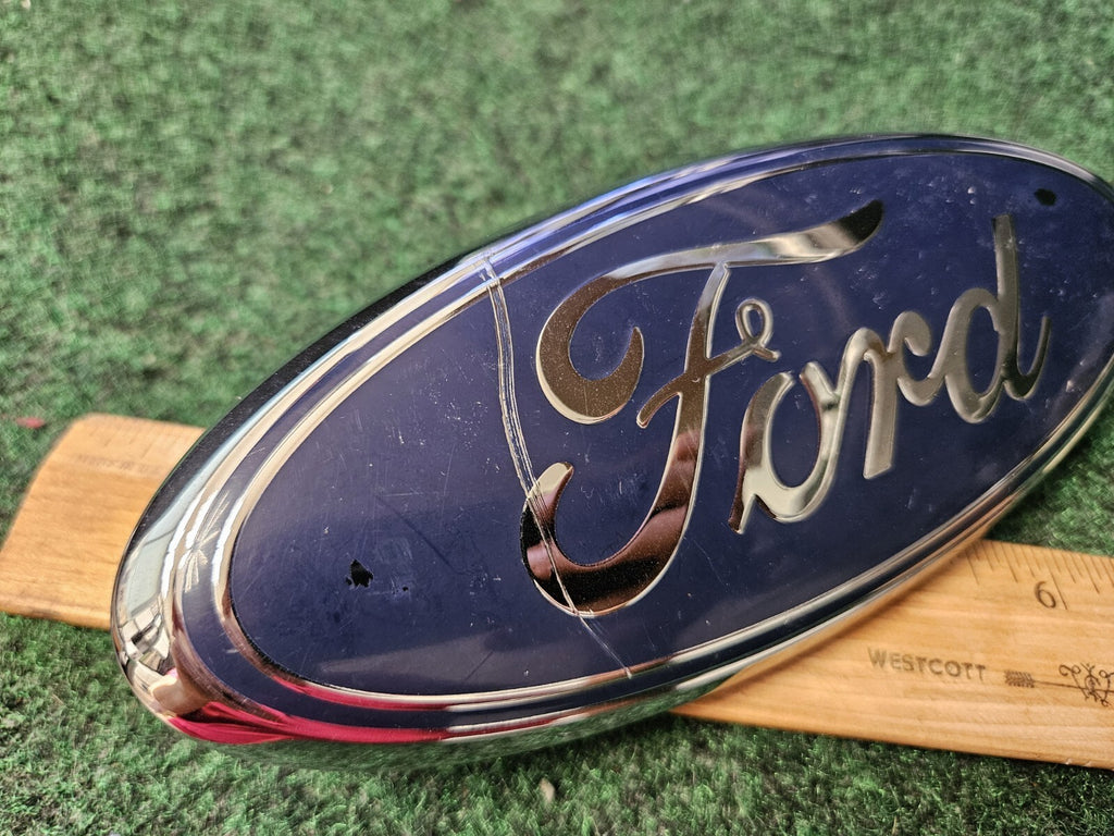 2003-2006 Ford Expedition Rear Emblem Badge 7'' Blue Chrome 4L14-7843156 4M6