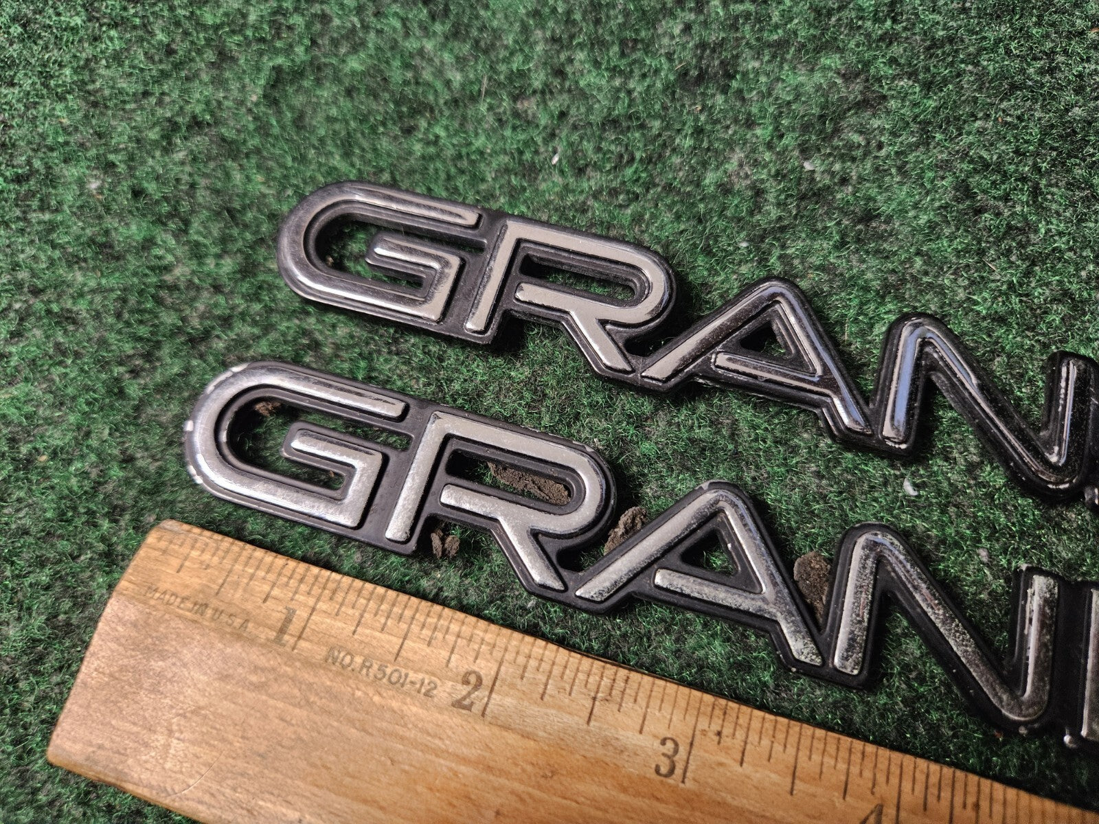 1997 1998 1999 2003 Pontiac Grand AM Door Name Plate  NAMEPLATE OEM 5M1