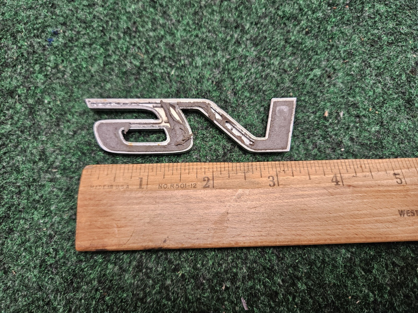 V6 Silver 3.5" Emblem Badge Logo Nameplate Name Plate OEM 5M2