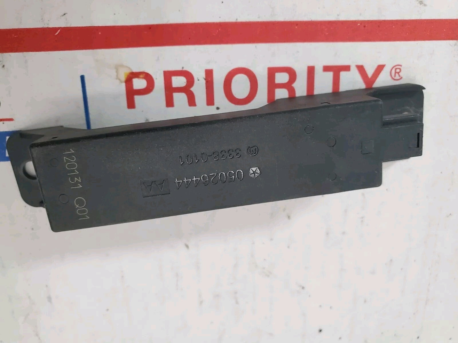 2011-2014 JEEP GRAND CHEROKEE FRONT RIGHT DOOR PASSIVE ENTRY ANTENNA GENUINE 2M5