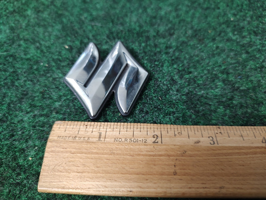 Suzuki S Forenza Trunk Emblem Badge Decal Logo Vitara OEM Genuine Original 1M4