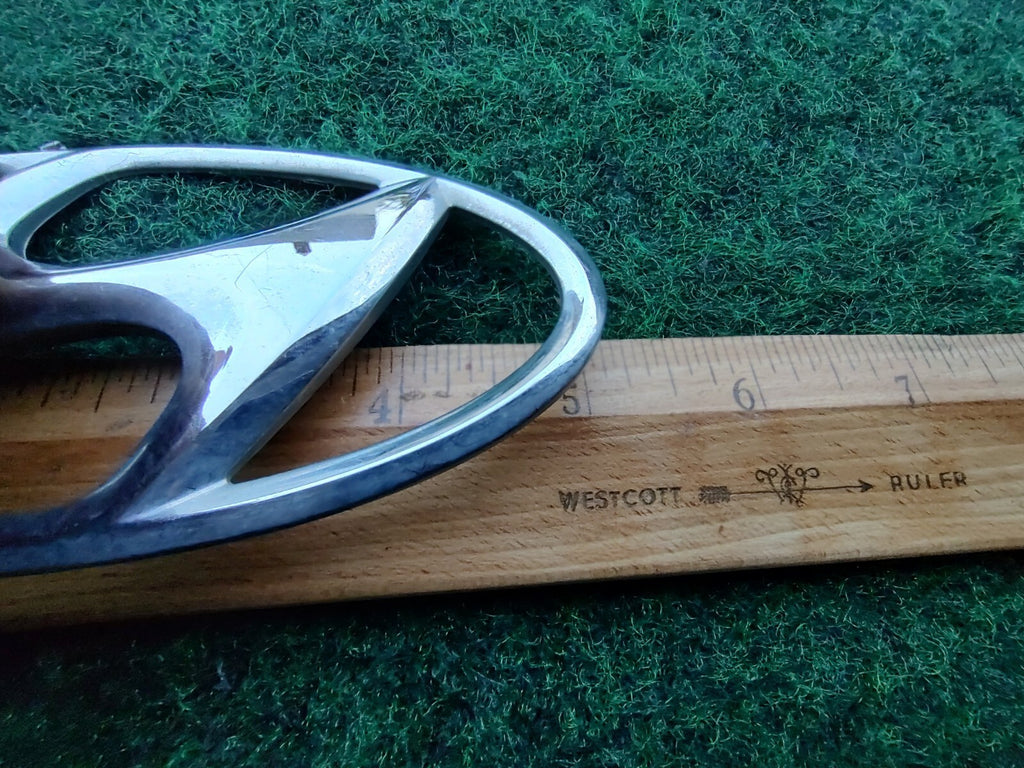 Hyundai Emblem Logo Symbol Badge Chrome OEM Name Plate 5S3