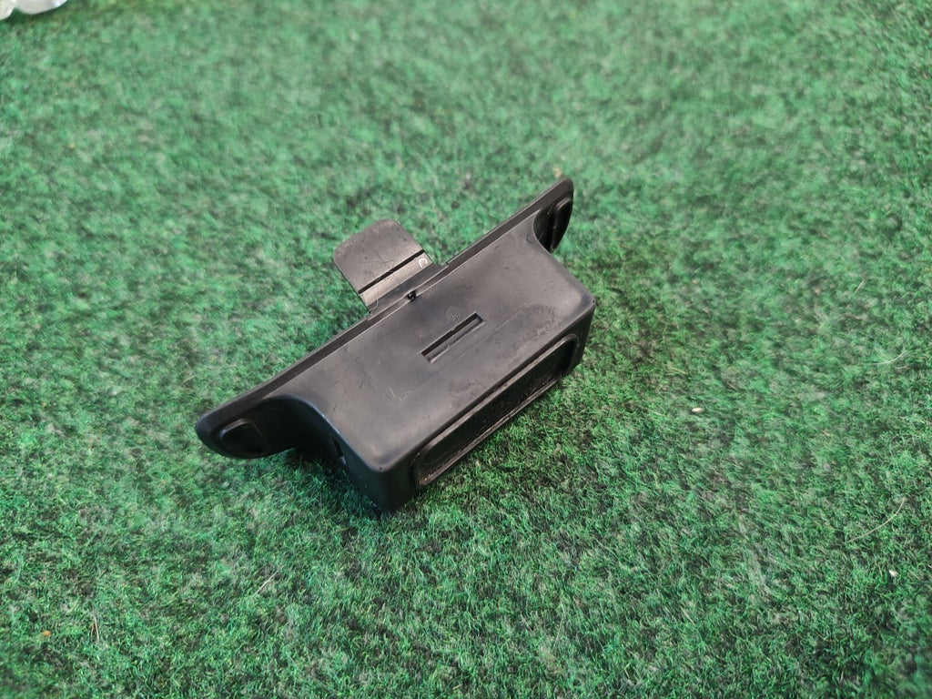 2020-2023 FORD EXPLORER FRONT CENTER CONSOLE CUP HOLDER FORWARD INSERT MAT 2S8