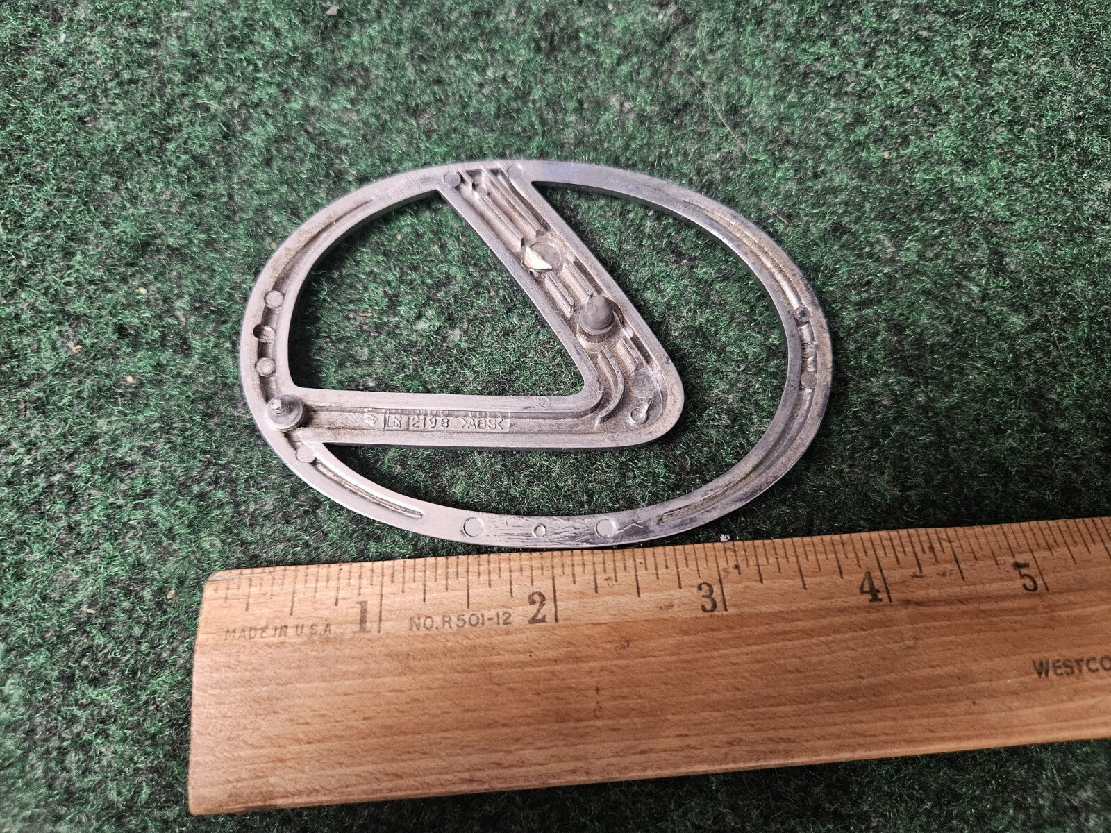 1992-1996 LEXUS ES300 ES 300 REAR EMBLEM BADGE SYMBOL LOGO  2198 OEM 4S7