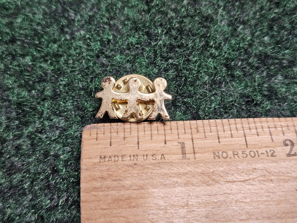 Vintage Lapel United Way US Union Made Pin Brooch Gold Tone Pin