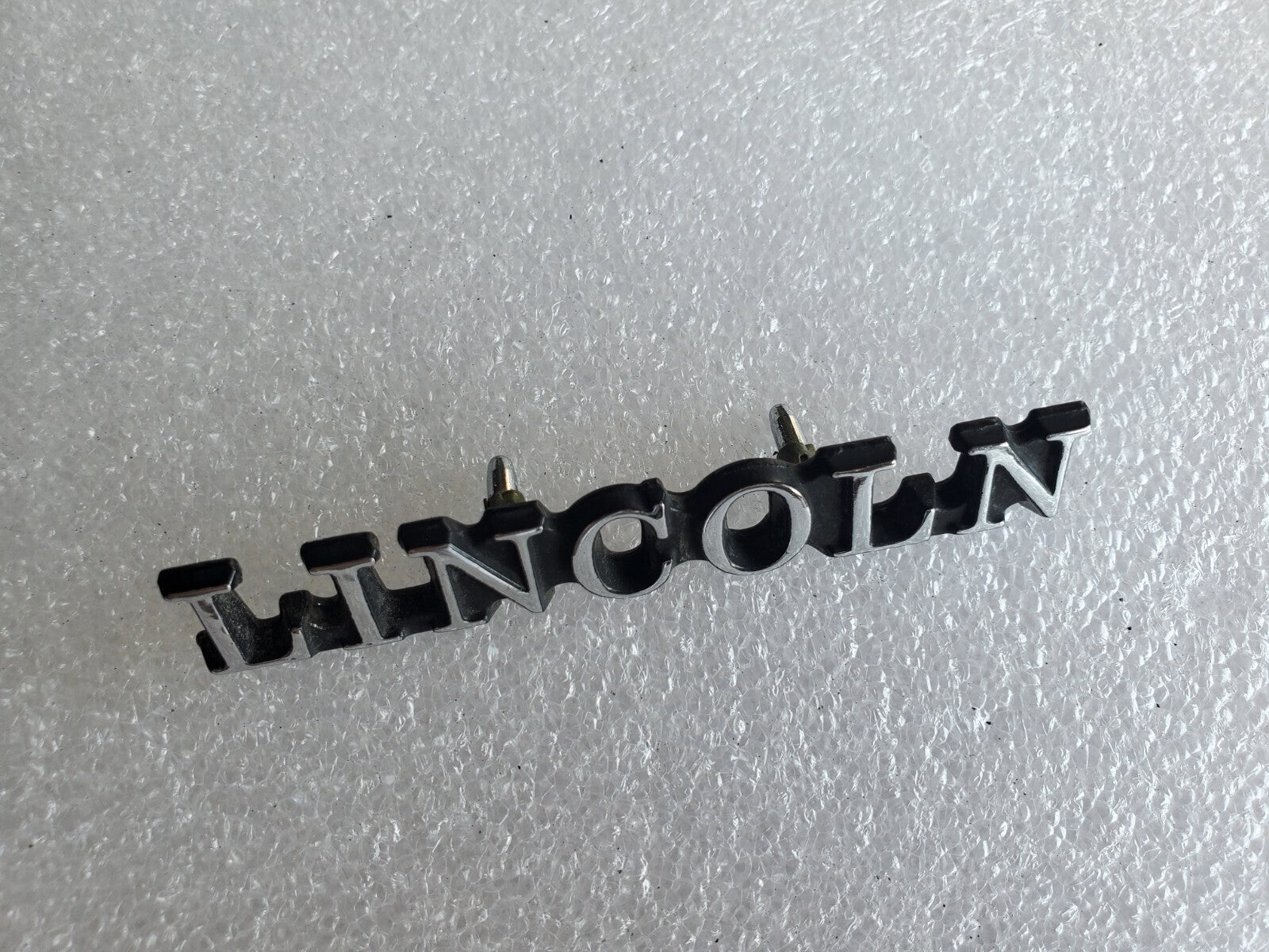 Lincoln OEM Chrome Black Metal 3 3/8" Emblem Badge Logo Name E1WE-5442550-AB VNT