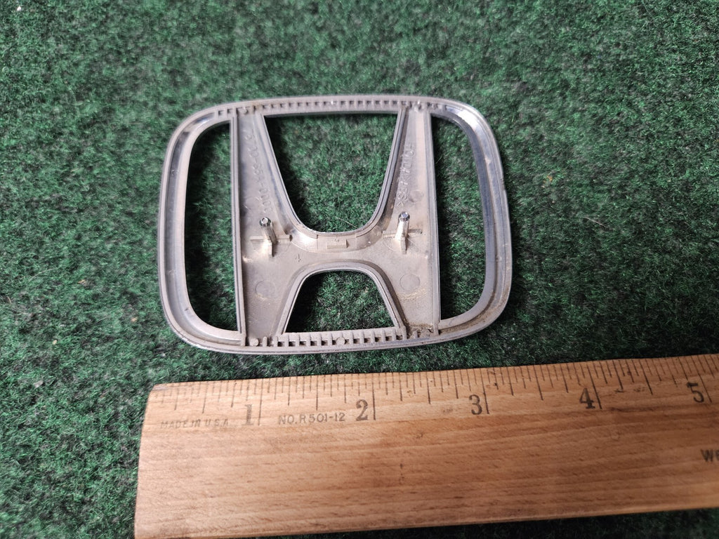 2002-2004 Honda Odyssey Rear Liftgate Hatch Emblem Badge Logo Symbol OEM 3M4