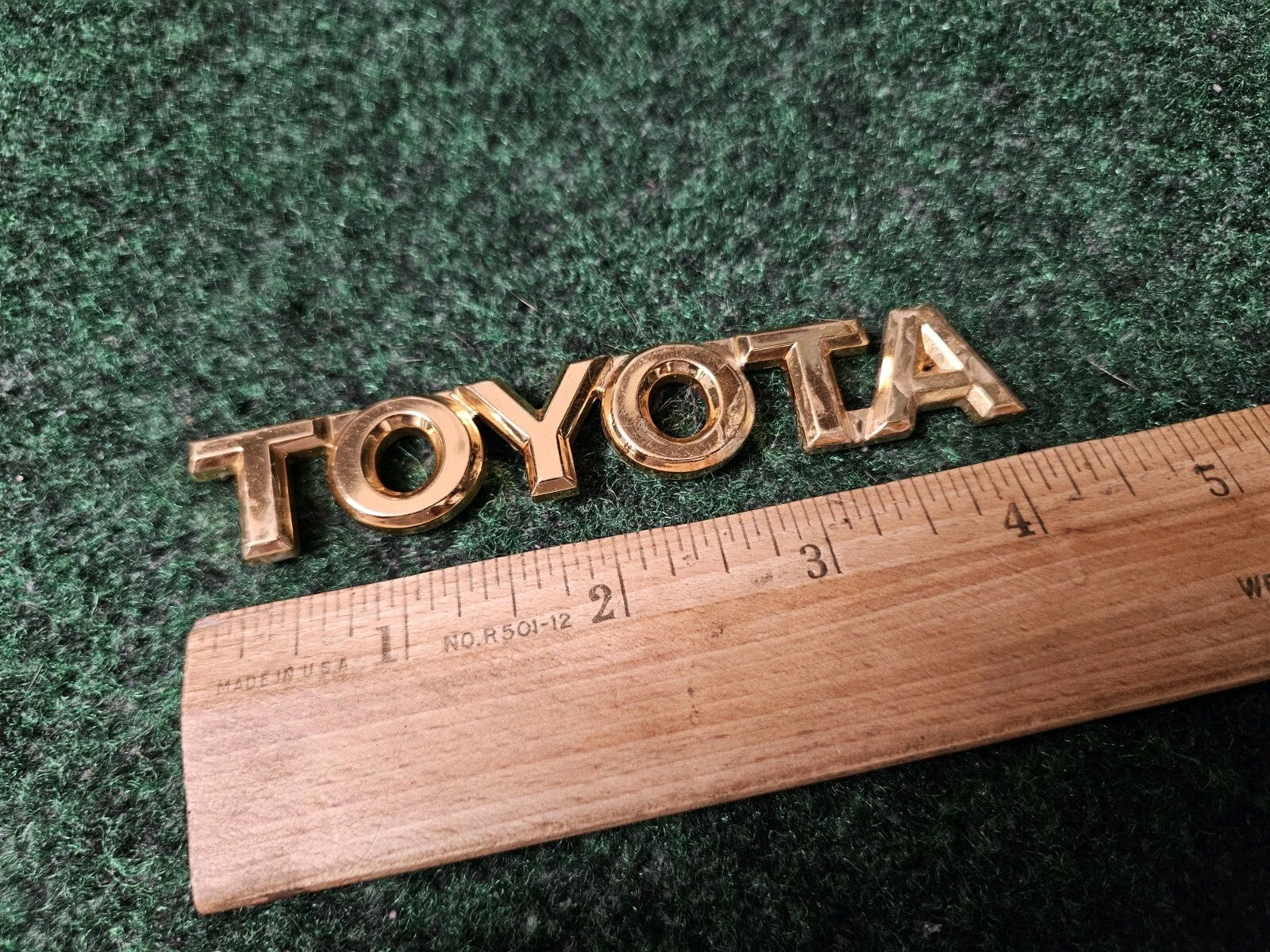 Toyota 1999-2003 Solara Gold Rear Trunk Emblem Badge Logo Name 75447-06020 4L5