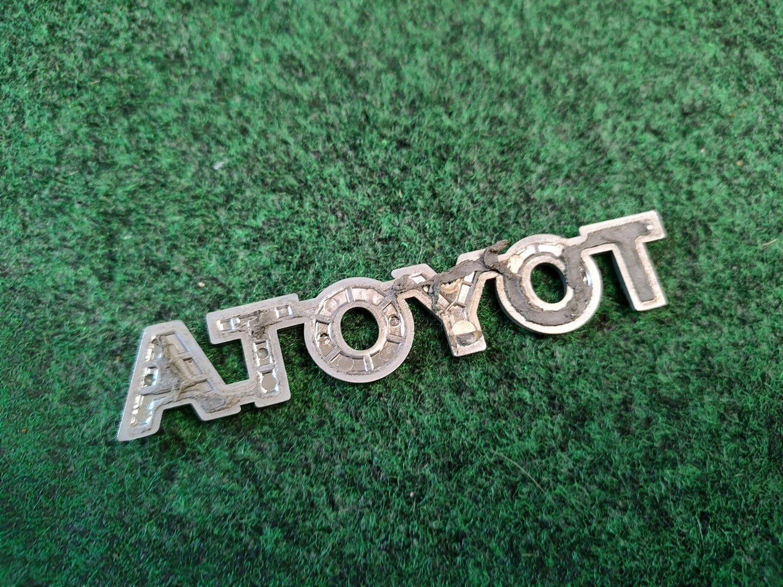 2003-2008 Toyota Matrix Liftgate Emblem Logo OEM 75441-02070 Trunk Rear Oem 3M1