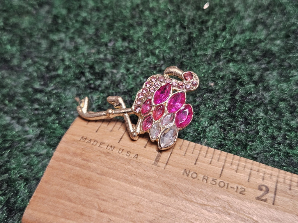 BROOCH GOLD TONE PIN RHINESTONE PINK FLAMINGO BIRD ANIMAL