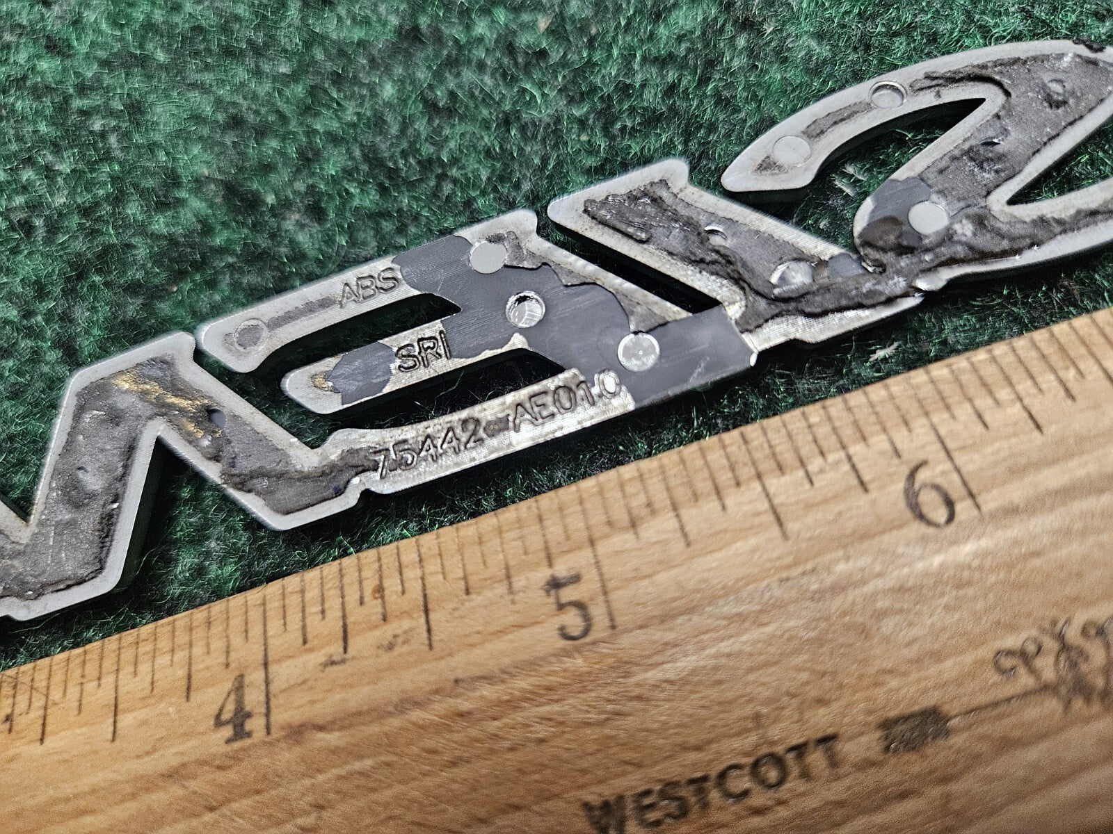 2004-2010 Toyota Sienna Rear Liftgate Lid Emblem Nameplate 75442-AE010 OEM 5M3