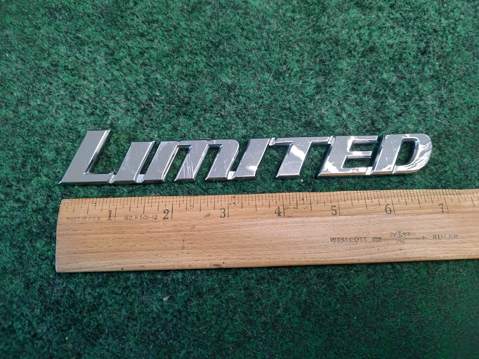 TOYOTA LIMITED CHROME SIDE EMBLEM LOGO BADGE SIGN SYMBOL NAME Scratches OEM 4S4