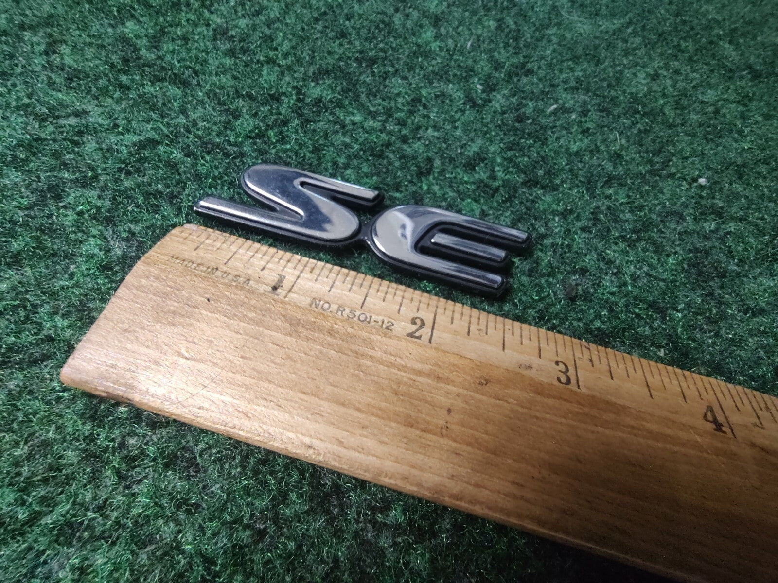 Pontiac OEM SE Chrome 2.75" Emblem Badge Logo Nameplate Name Plate Insignia 4L4