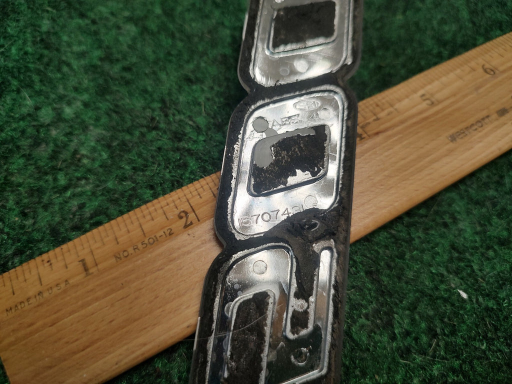 1992-1999 Chevrolet GMC 1500 Emblem Logo SymbolSign Badge Side Door 15707431 3S5