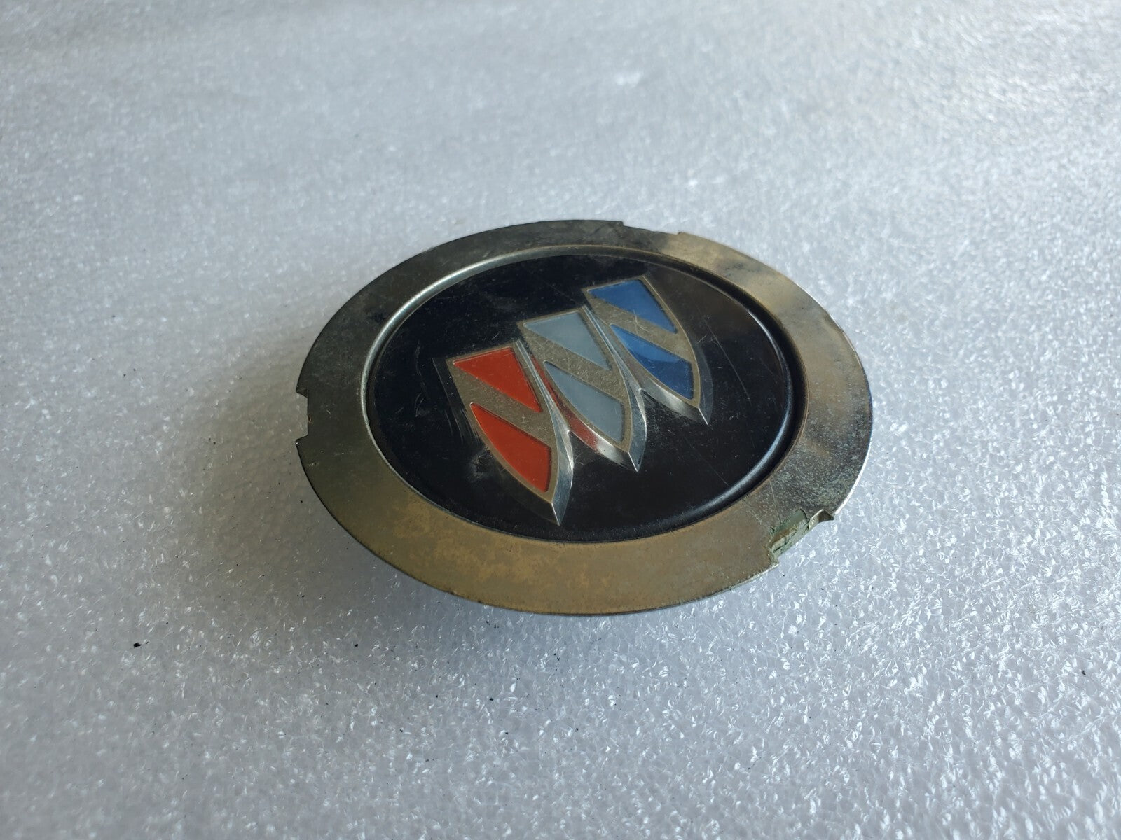Buick OEM Vintage Wire Wheel Hubcap Center Cap Hub Cover Dust Cap 8021 C & E & H