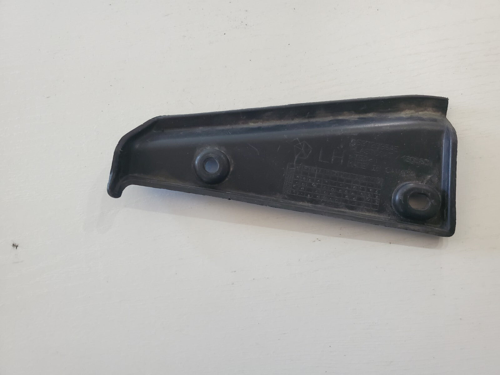 2009-2024 DODGE RAM 3500 LEFT LH BOX SIDE SPAT OEM 55372935AE 5L9