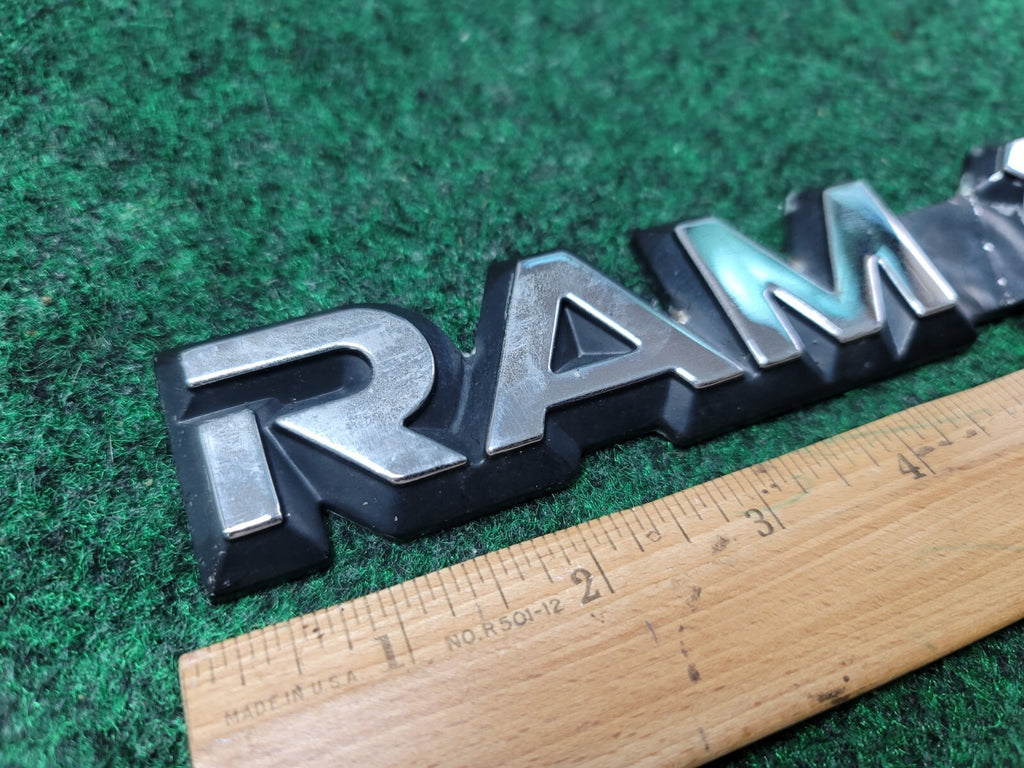 1998 1999 2000 2003 Dodge Ram 1500 Door Emblem Nameplate Decal 55295310 1M1