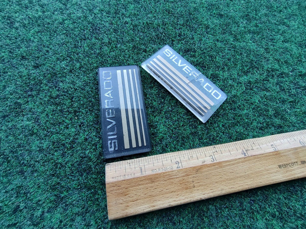 (2) 1990s Chevrolet SILVERADO Plastic Roof Panel Emblem OEM NAME PLATE Badge 5S3