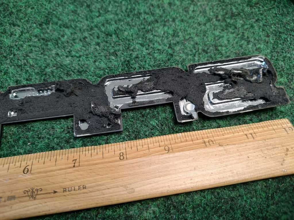 1995-2005 GMC Safari Rear Door Emblem Badge Logo Nameplate Name 15690681 2S2