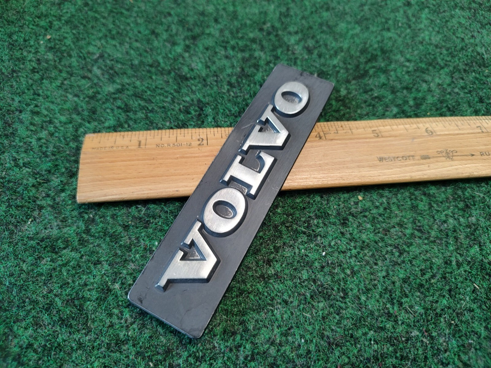 Volvo OEM 240 & 960 Black Metal Side Fender Emblem Badge Logo 1321746 3S8