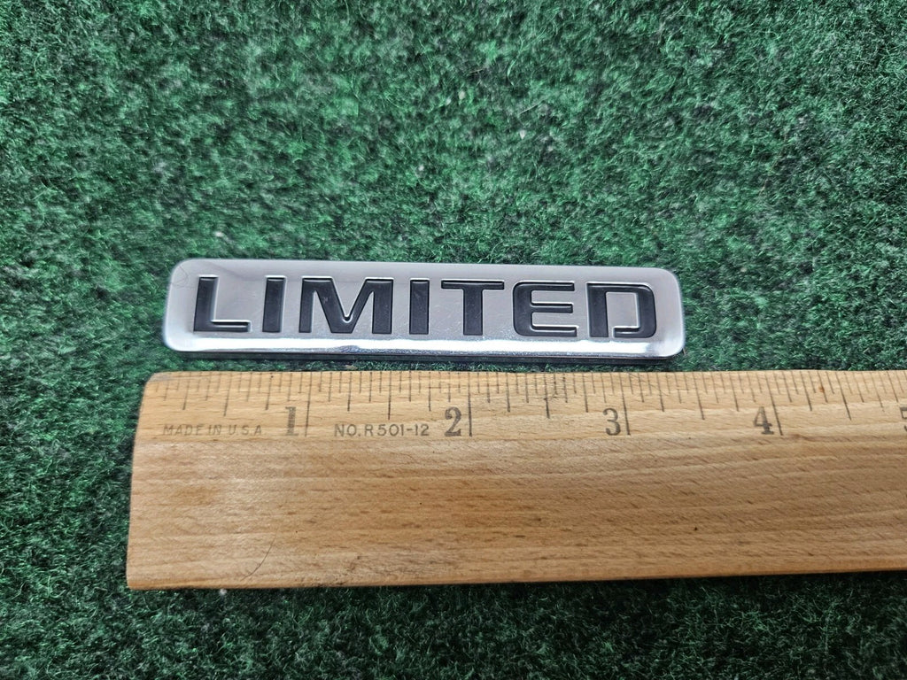 GMC TERRAIN ACADIA SIERRA LIMITED EMBLEM LOGO BADGE SIGN SYMBOL OEM GL2
