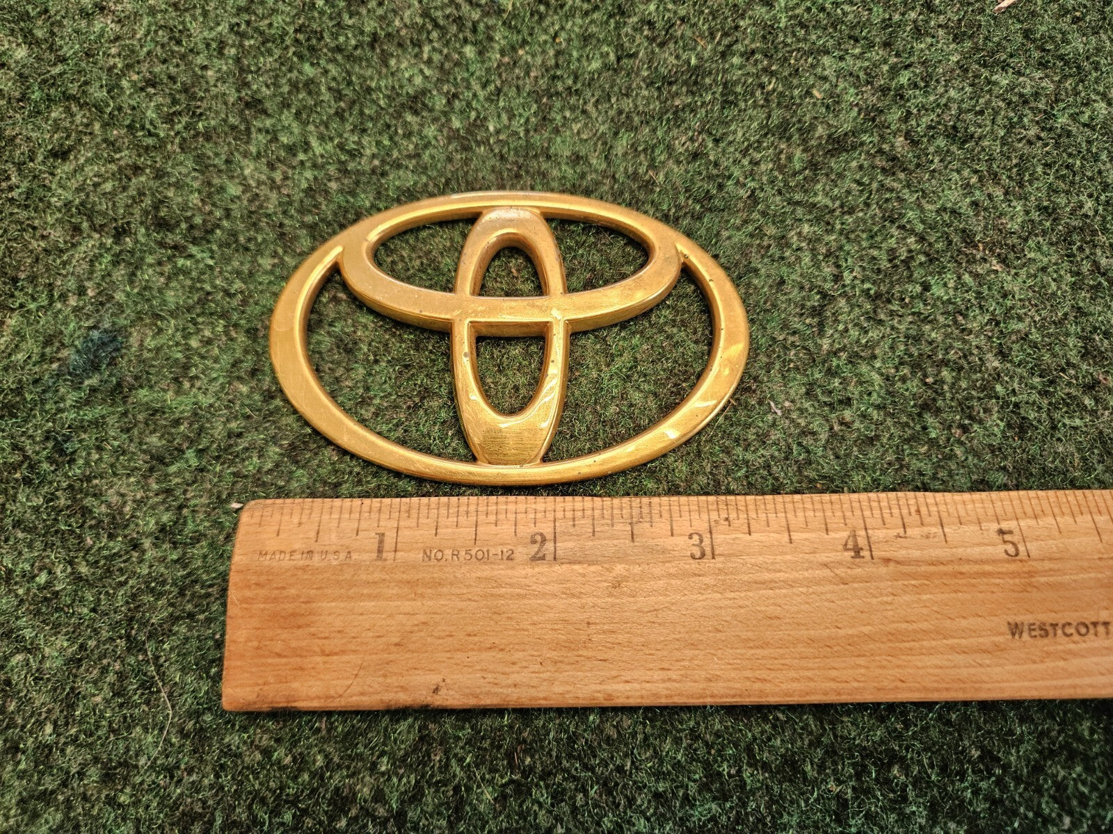 Toyota 1999-2003 Solara Gold  Rear Trunk Emblem Badge Logo Name 75441-06020 5M4