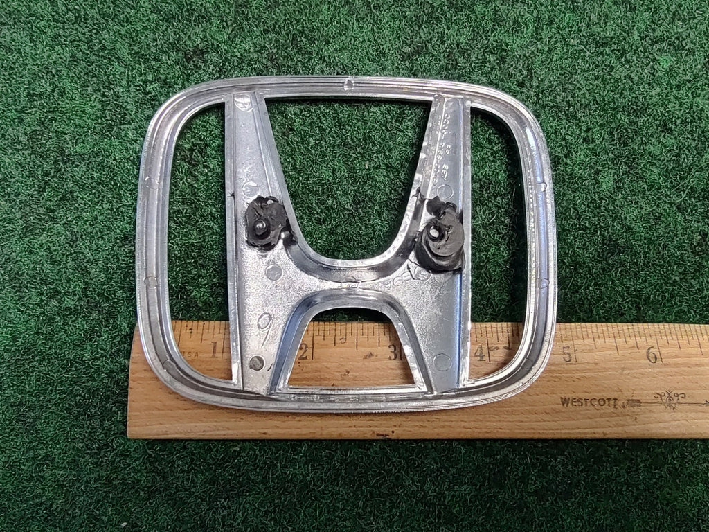 75700-S9A-G00 Grille Mounted Chrome Honda H Emblem Nameplate Accord 1S9