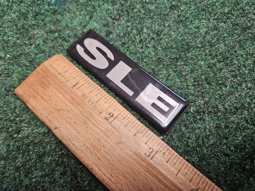 SLE SIDE REAR EMBLEM LOGO BADGE SIGN SYMBOL USED OEM 5M7