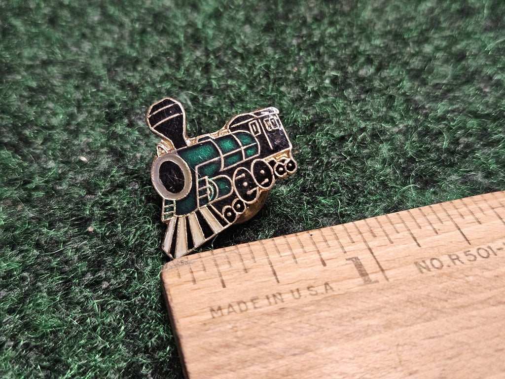 Black & Green Steam Engine Bike Motorcycle Hat Cap Lapel Pin