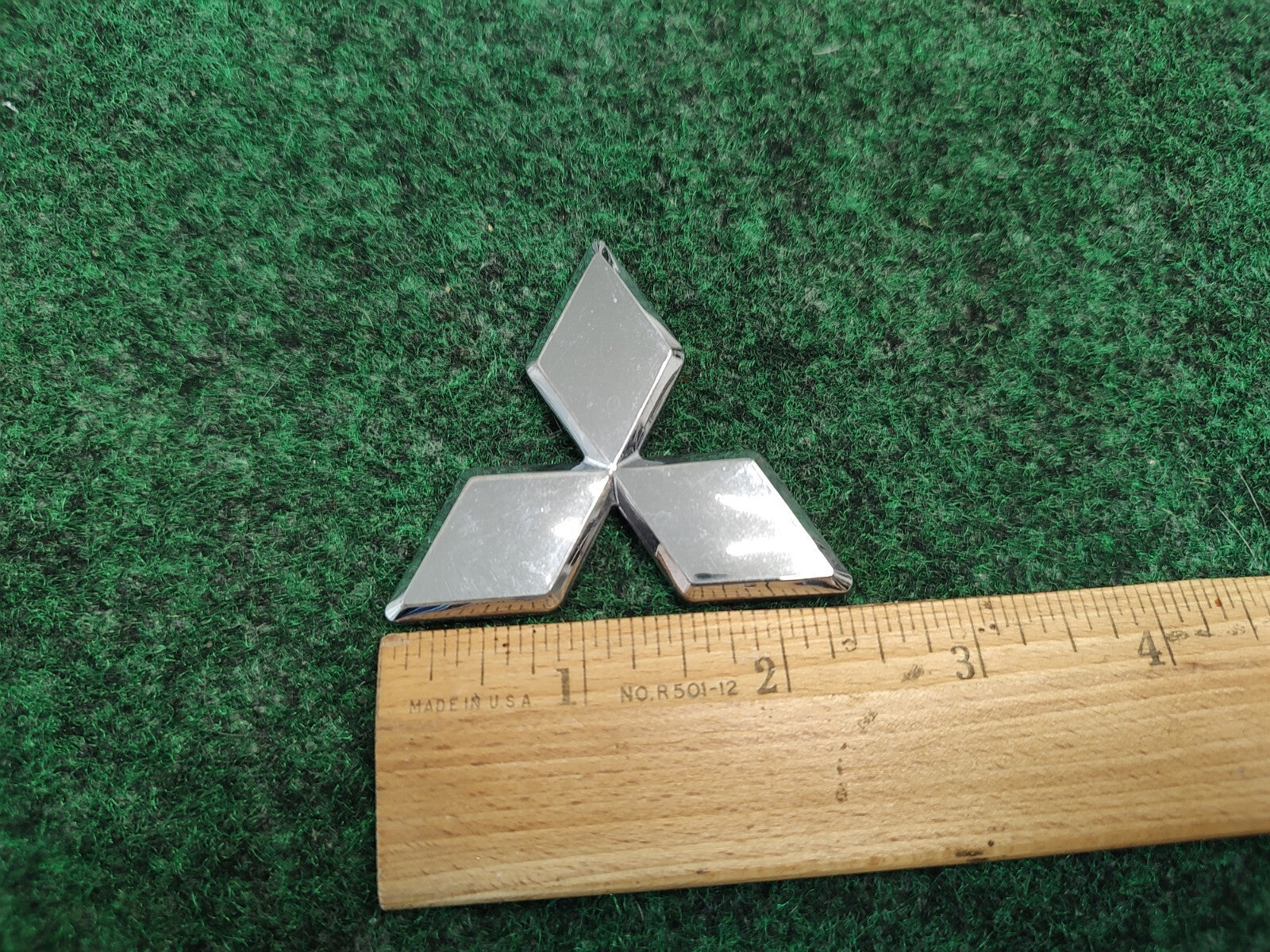 MITSUBISHI OEM 02-05 Eclipse Front Bumper-Emblem Badge Nameplate MR971389 4S7