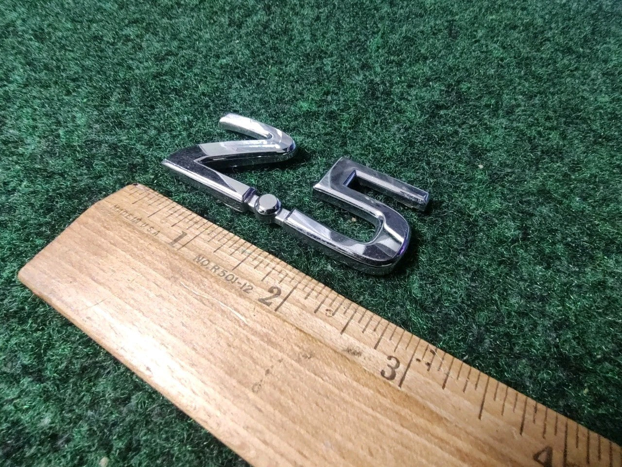 NISSAN 2.5 REAR CHROME EMBLEM LOGO SYMBOL BADGE OEM 6S4