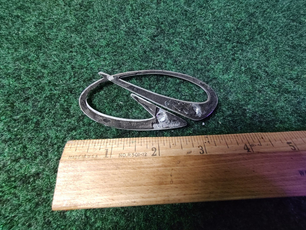Vintage OLDSMOBILE Chrome EMBLEM SYMBOL BADGE OEM Nameplate 5S1