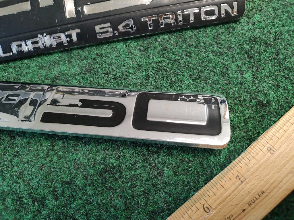 FORD OEM F-150 Front Fender  Emblem Badge Nameplate LARIAT 5.4 Triton 3M1