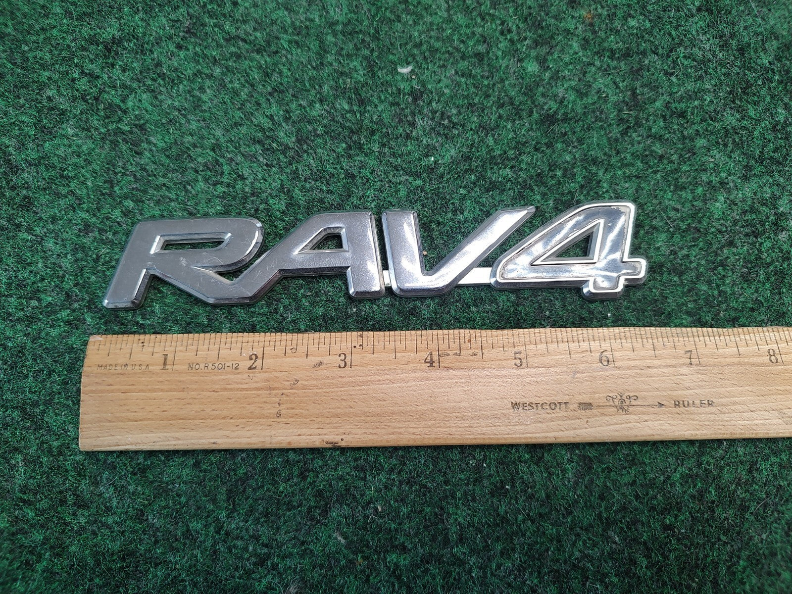 Genuine OEM Toyota RAV4  75431-0R060 Rear Nameplate Emblem Badge 2004-2018 2S9