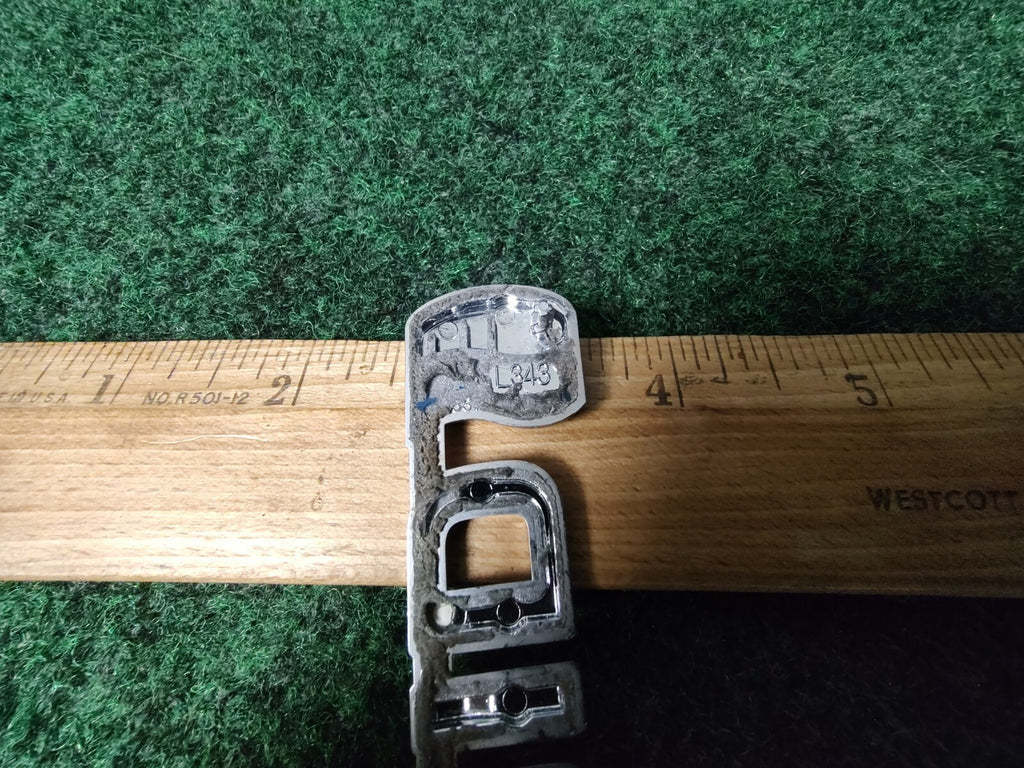 07 08 09 TOYOTA PRIUS HYBRID SIDE FENDER EMBLEM LOGO BADGE SYMBOL USED 7S1