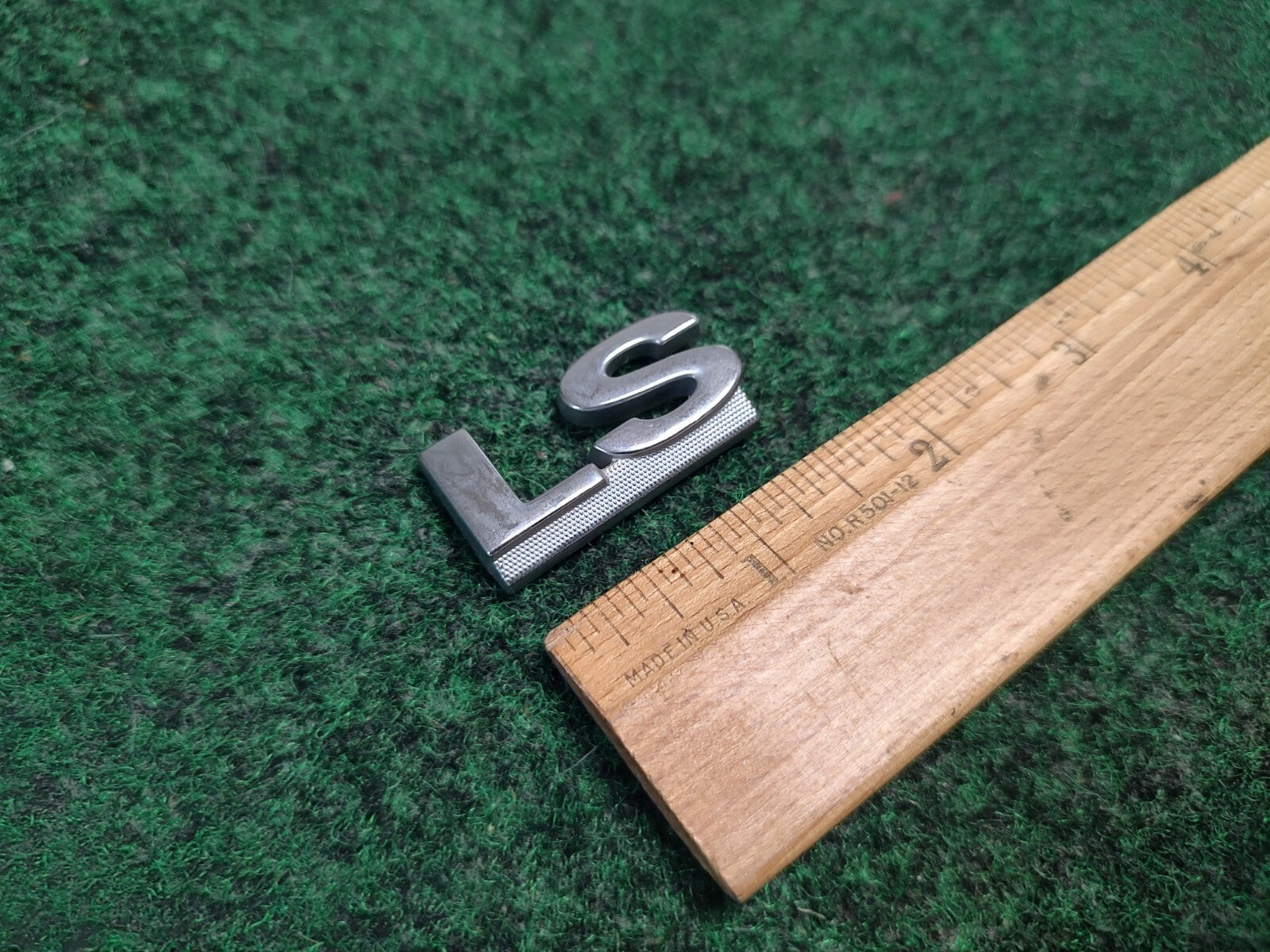 00 01 02 03 MERCURY SABLE LS REAR GATE EMBLEM BADGE SYMBOL LOGO USED OEM 4S3