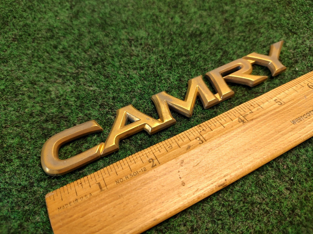 Toyota Camry Rear Trunk Gold Script Emblem Badge Nameplate 97 98 99 00 01 4S8