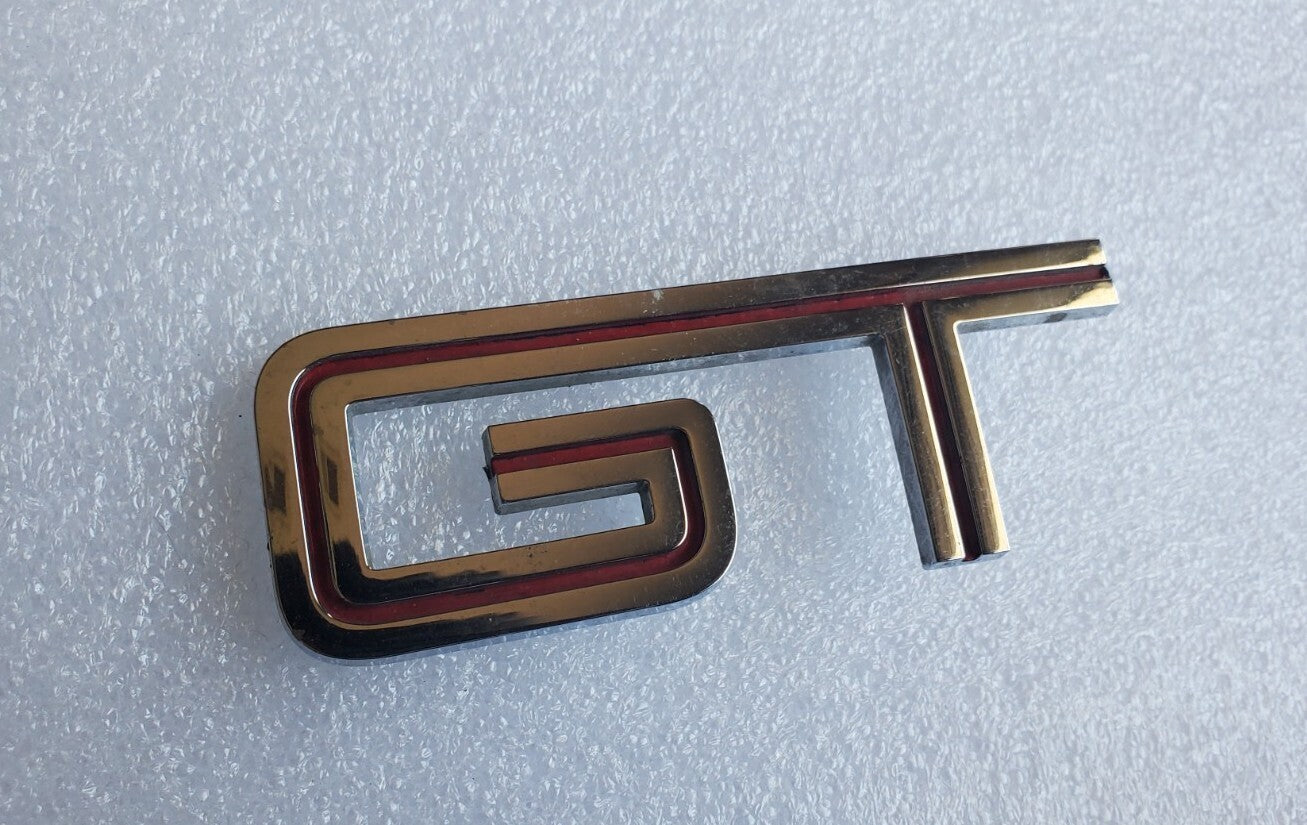 2005-2009 FORD MUSTANG GT SIDE FENDER EMBLEM LOGO BADGE SIGN SYMBOL RED 1L9