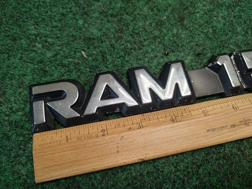 1998-2003 Dodge Ram 1500 Door Emblem Nameplate Decal 55295310 3S4