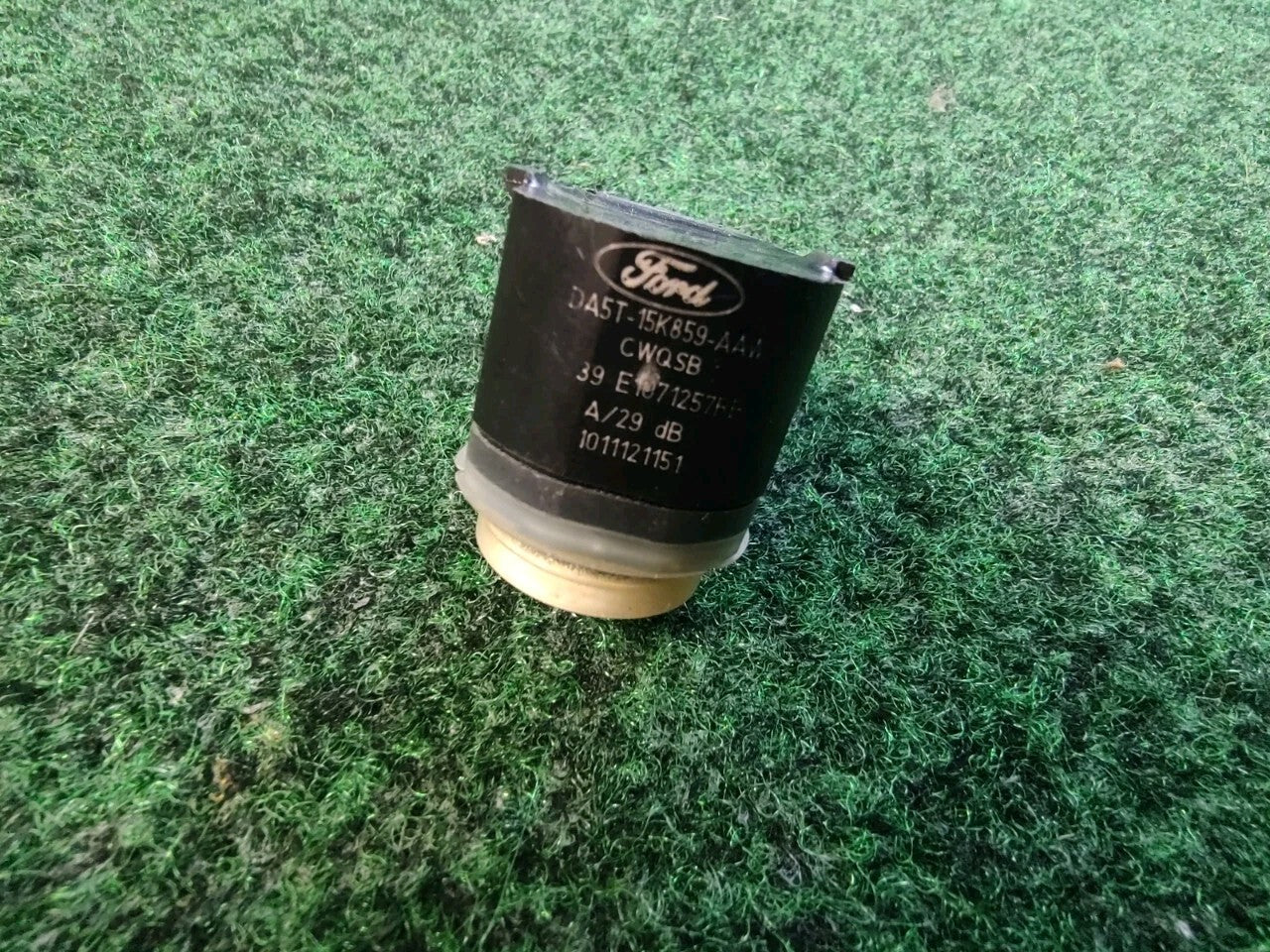 Ford Parking  Park Aid Assist Sensor White OEM DA5T-15K859-AAW 6S1