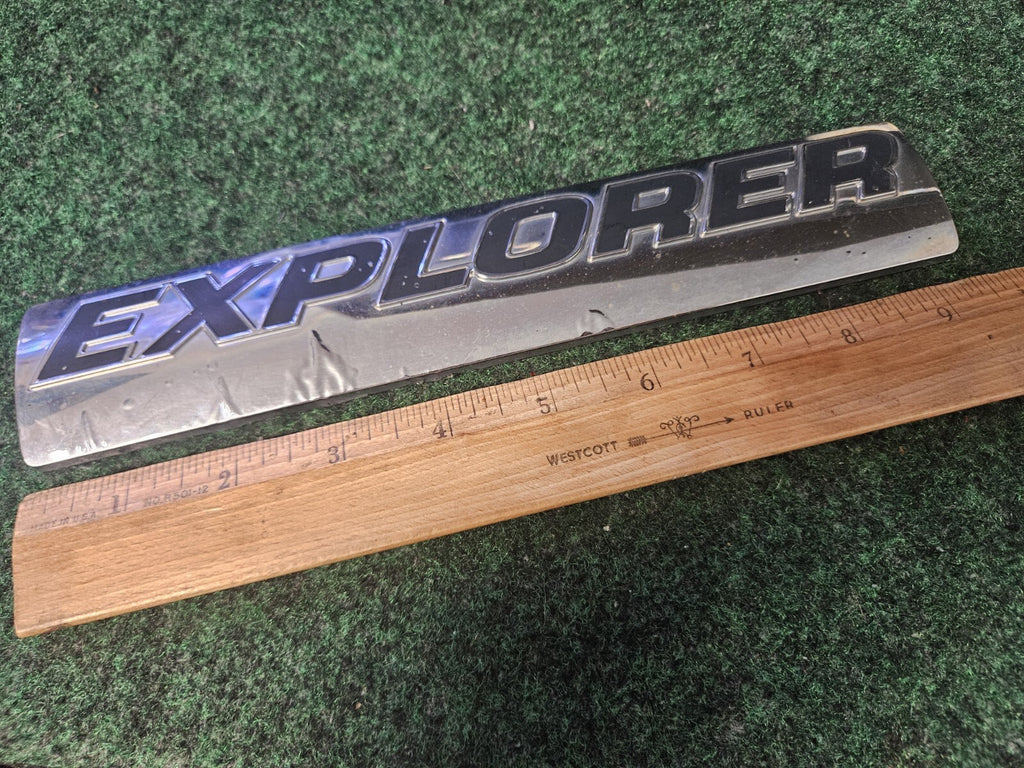 06 07 08 09 10 Ford Explorer Lift Gate Emblem Name Plate OEM Badge 4M7