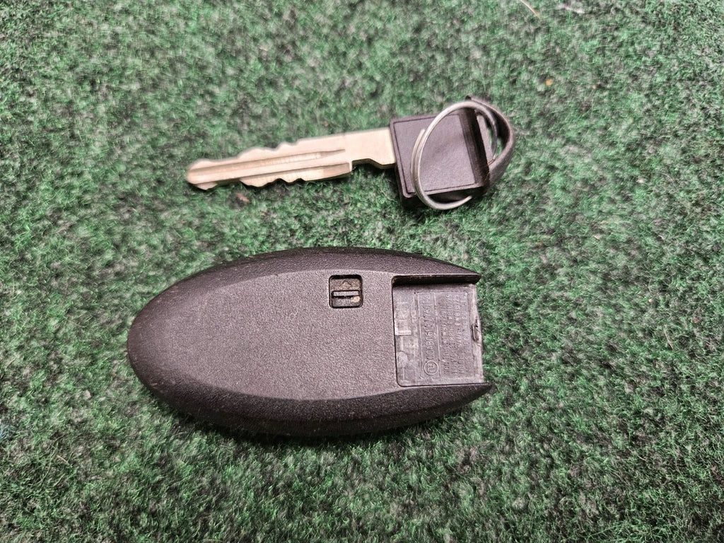 ORIGINAL NISSAN 07-13 OEM SMART KEYLESS ENTRY REMOTE FOB Key Is CUT ALARM 7S5