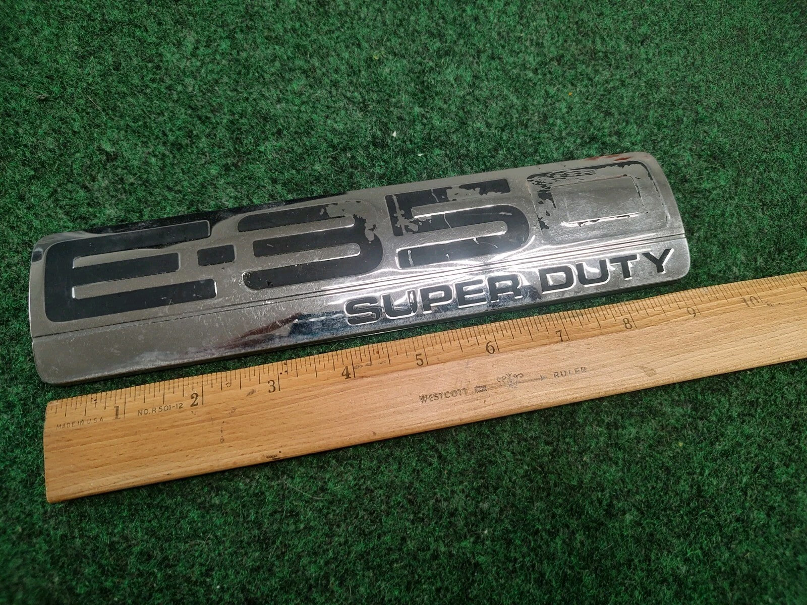 2009 - 2024 FORD E-350 SUPER DUTY REAR EMBLEM BADGE SYMBOL LOGO OEM 3S7
