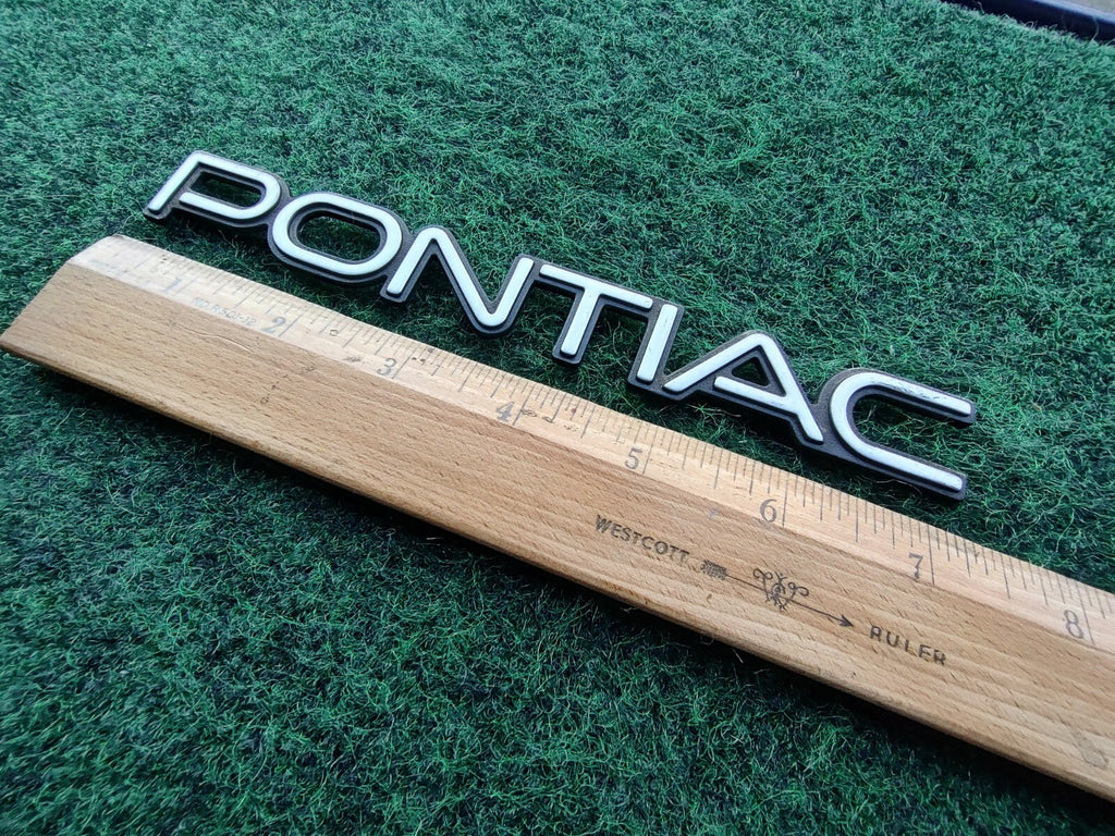 Pontiac OEM Vintage Plastic 7.25" Emblem Badge Logo Nameplate Name Insignia 2L3