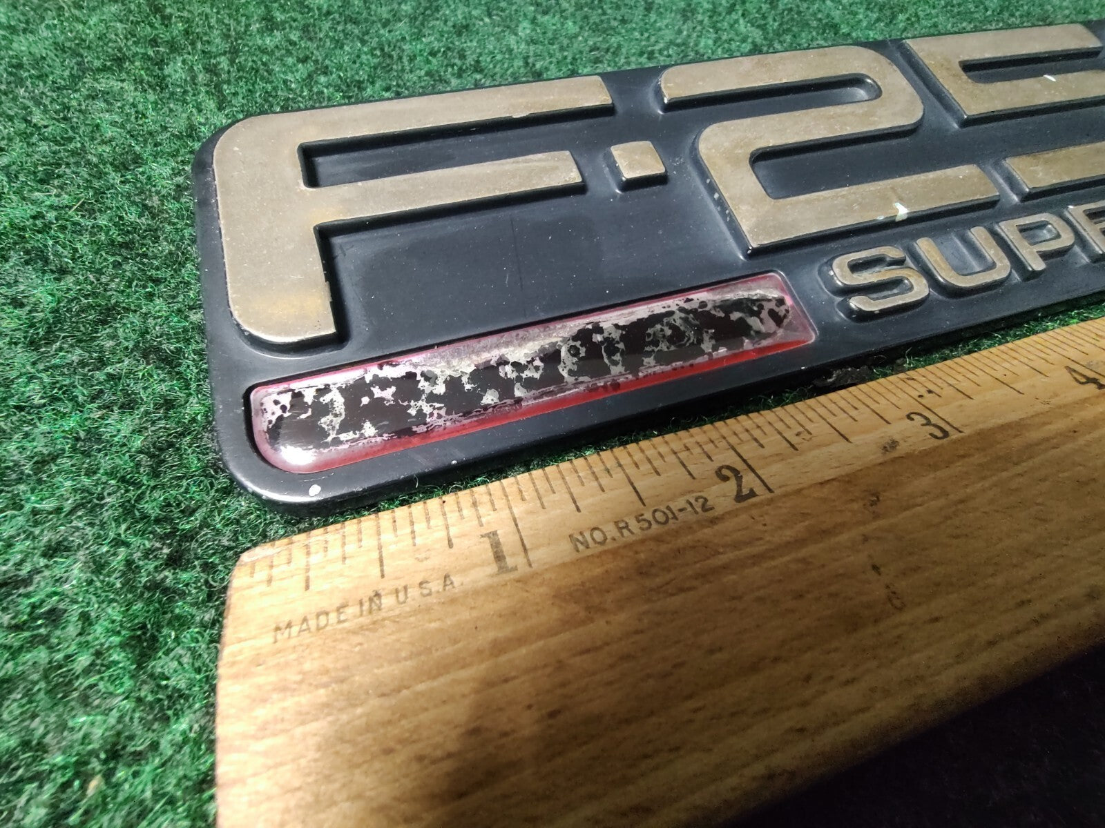 1999-2003 Ford F-250 LARIAT SUPER DUTY Fender Name Plate Emblem Badge OEM 7S1