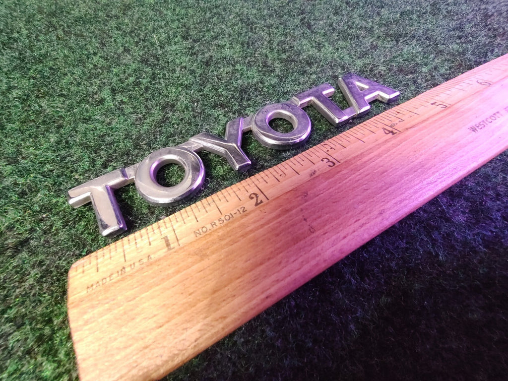 Toyota OEM Chrome Plastic 4.75" Emblem Badge Logo Nameplate Name 7544 02070 2M4